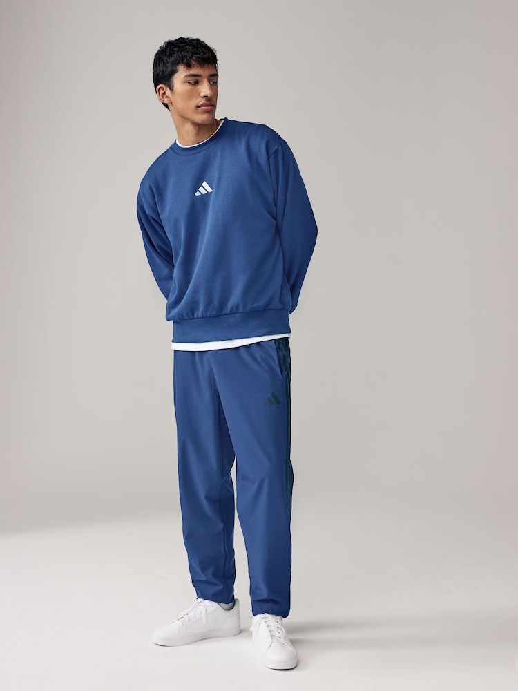 Синій - adidas Essentials Feelcozy Fleece світшот - Image 6 of 14