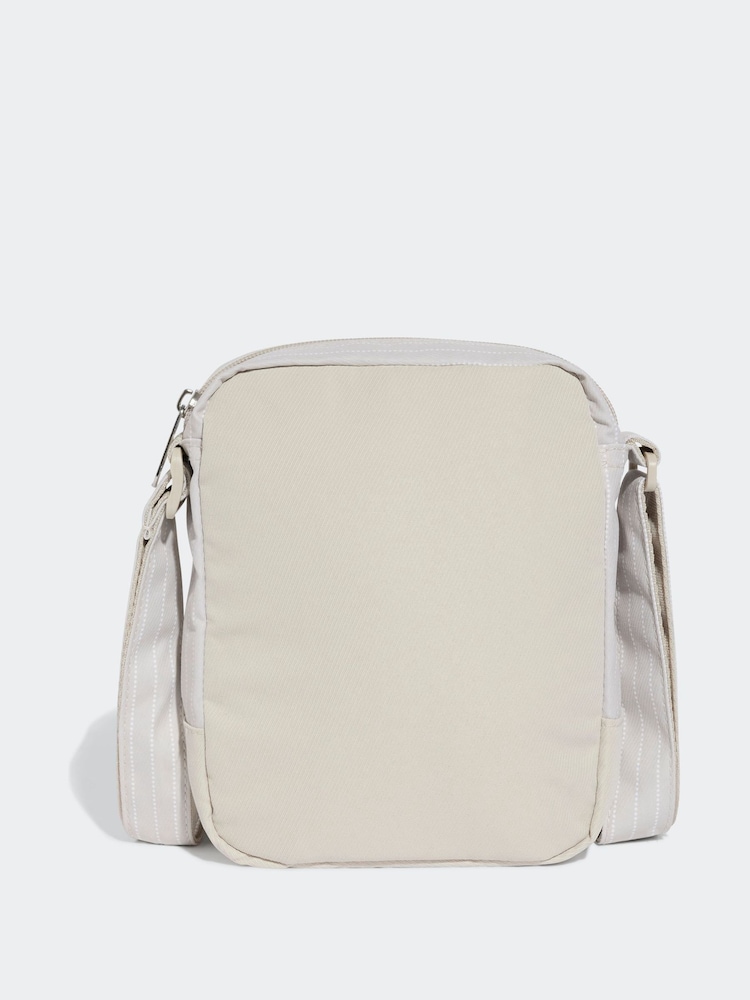 Gris - adidas Originals Wasbash Crossbody Bag - Imagen 2 de 5