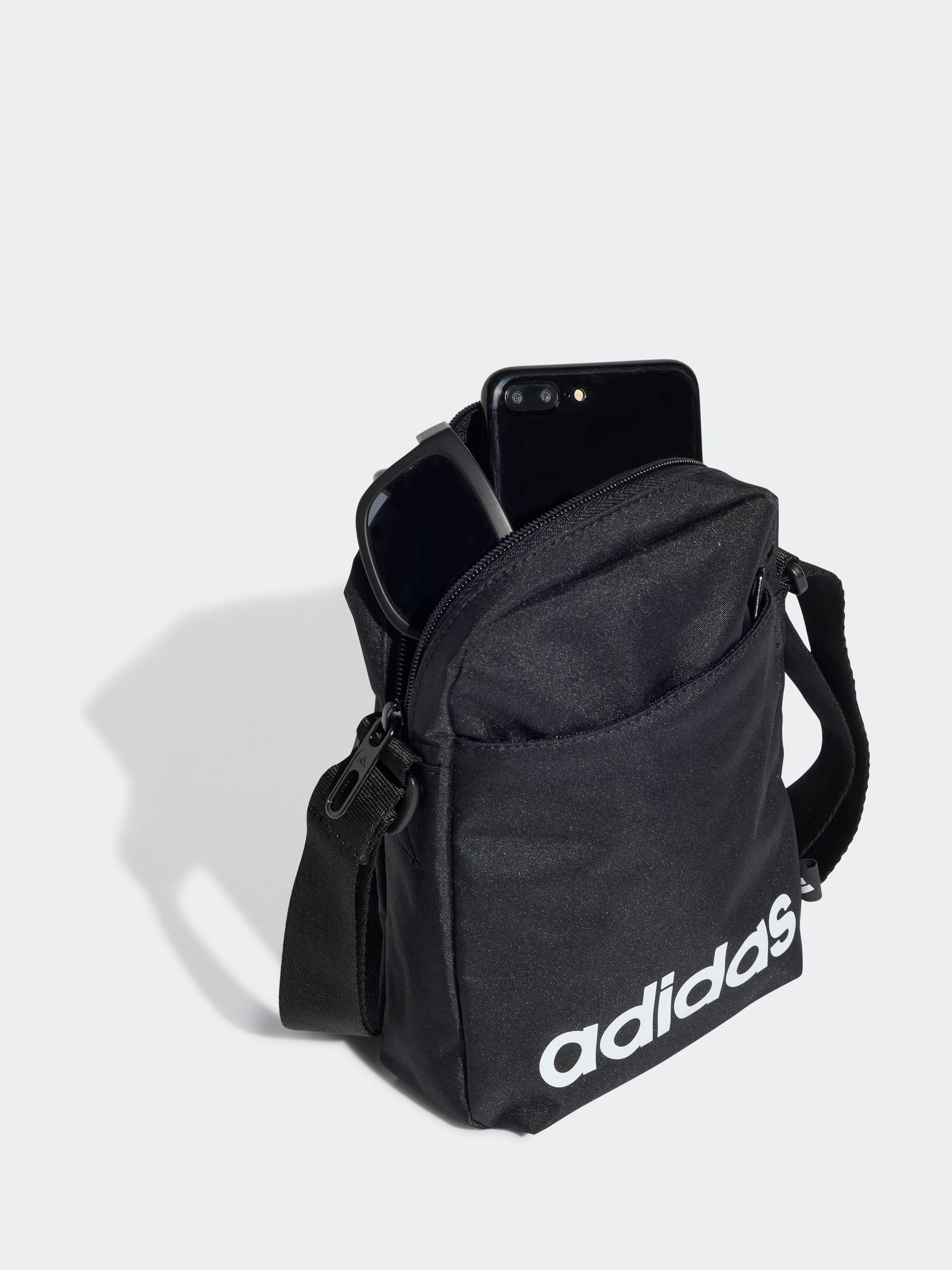 Next：日本 ブラック - adidas リニア オーガナイザー バッグ from