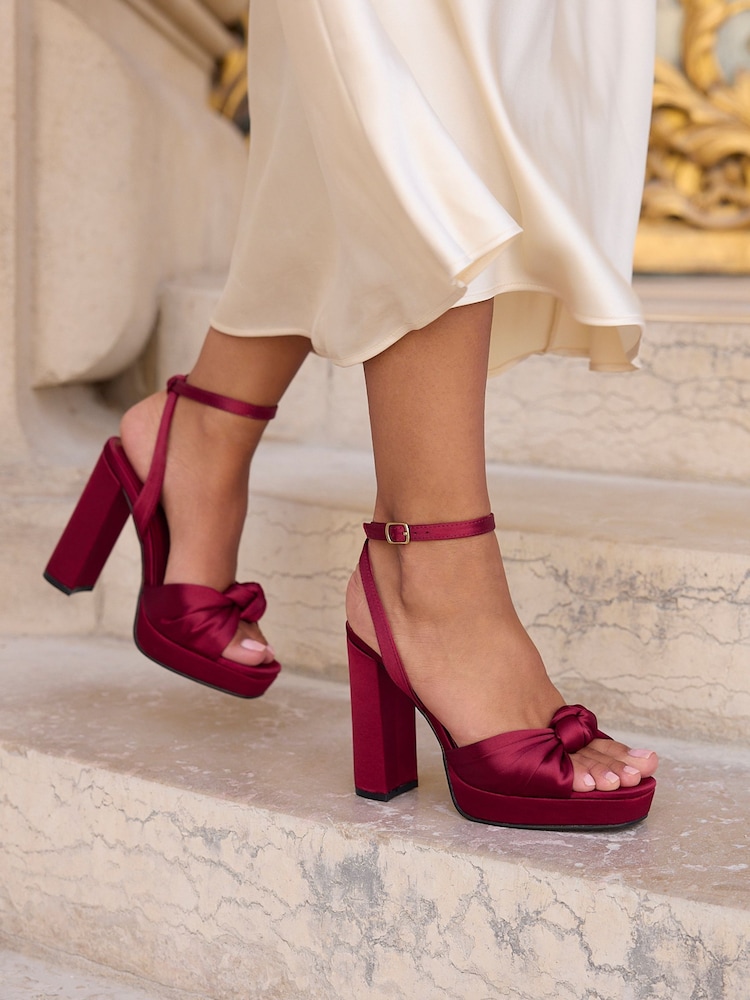 Linzi Red Ruba Platform Heels With Knotted Front Strap - Image 1 of 5 Linzi Red Ruba Platform Heels With Knotted Front Strap - Image 1 of 5