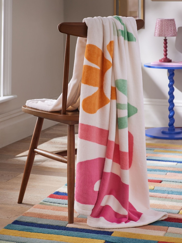Cream Bloom Slogan Fleece Throw - Image 2 of 5