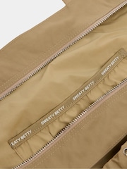 Sweaty Betty Nude Nylon Ruched Tote Bag - Image 6 of 6
