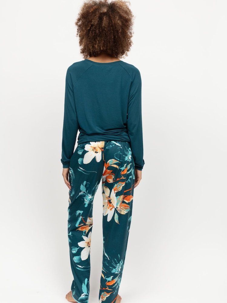 Cyberjammies Slouch Jersey Top and Printed Bottoms Pyjama Set - Bild 2 von 2 Cyberjammies Slouch Jersey Top and Printed Bottoms Pyjama Set - Bild 2 von 2