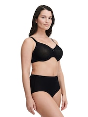 Chantelle Black Magnifique Seamless Minimiser Underwired Bra - Image 4 of 6