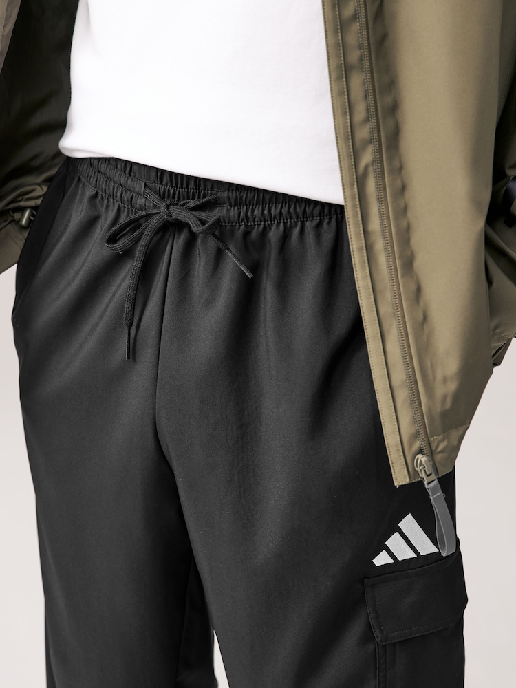 adidas Black Small Essentials Logo Cargo Joggers - Image 7 of 11