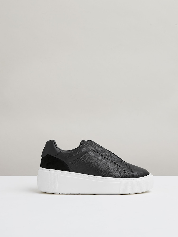 Reiss Black Casey Leather Slip-On Trainers - Image 1 of 4