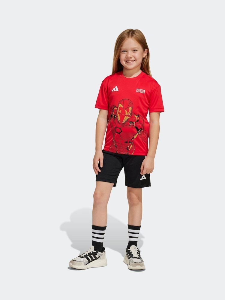 adidas Marvel Iron чоловічі футболки and Shorts Set - Image 3 of 15