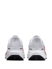 Nike White Red Pegasus 41 Road Running Trainers - Image 2 of 10