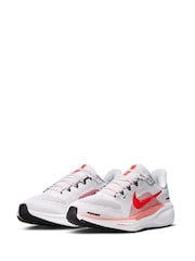 Nike White Red Pegasus 41 Road Running Trainers - Image 8 of 10