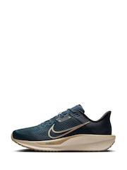 Nike Blue Quest 6 Road Running Trainers - Image 2 of 10