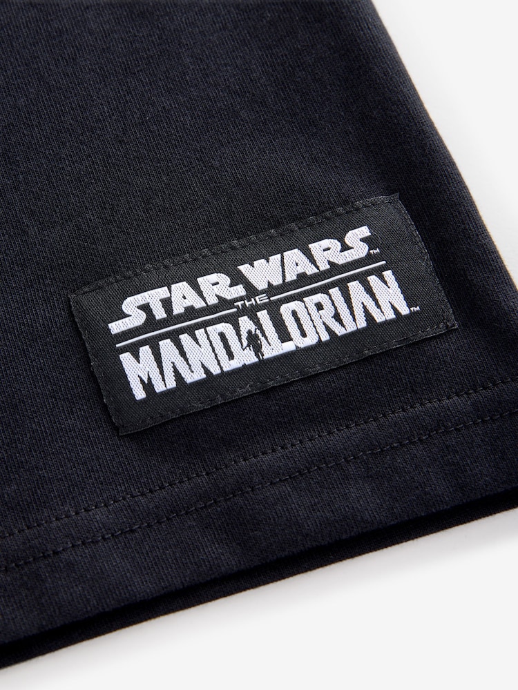 Black Licensed Mandalorian Short Sleeve T-Shirt (3-16yrs) - Image 4 of 4