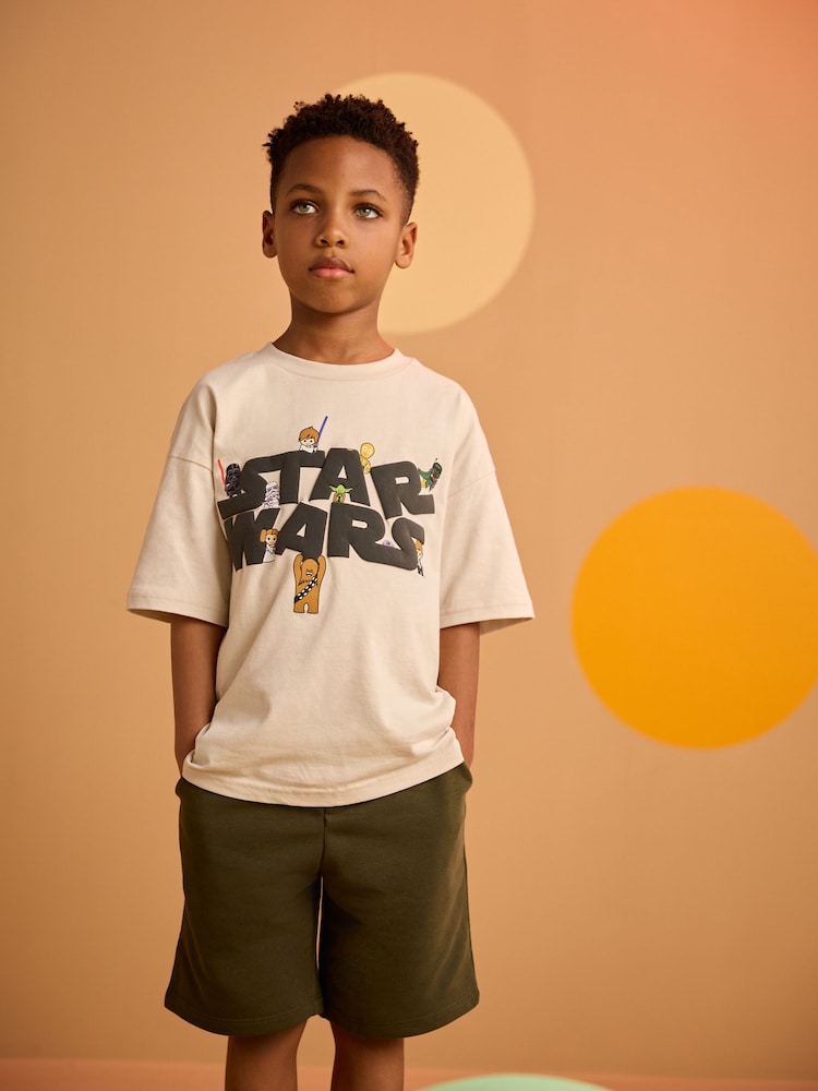 Natur - Lizenziertes Star Wars T-Shirt (3–16Jahre) - Bild 1 von 9 Natur - Lizenziertes Star Wars T-Shirt (3–16Jahre) - Bild 1 von 9
