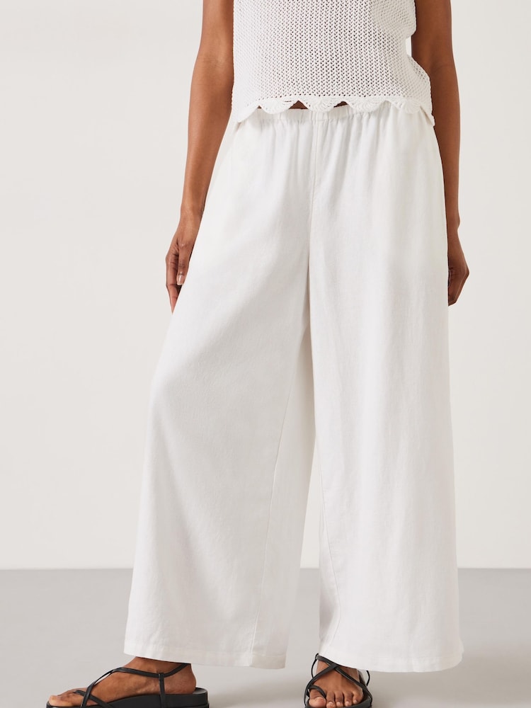 Hush White Melissa Linen Blend Wide Leg Trousers - Image 2 of 5