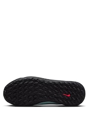 Nike Green Kids Phantom Luna 2 Club Turf Football Boots - Image 8 of 10