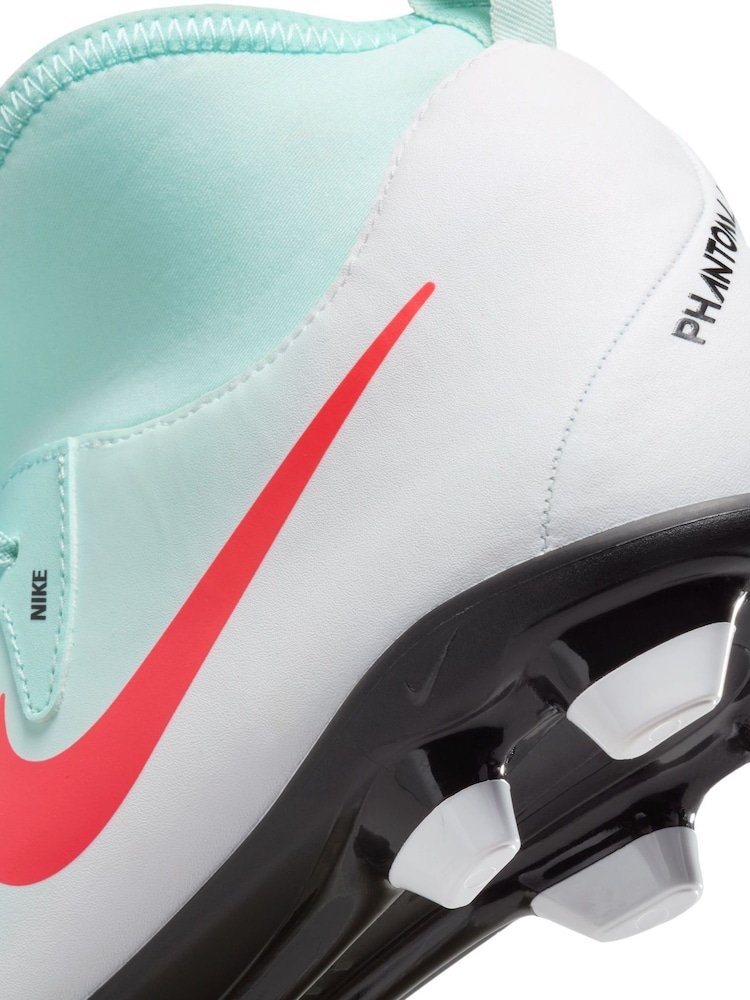 Nike Green Adults Phantom Luna 2 Club Multi Ground Football Boots - Image 11 of 11