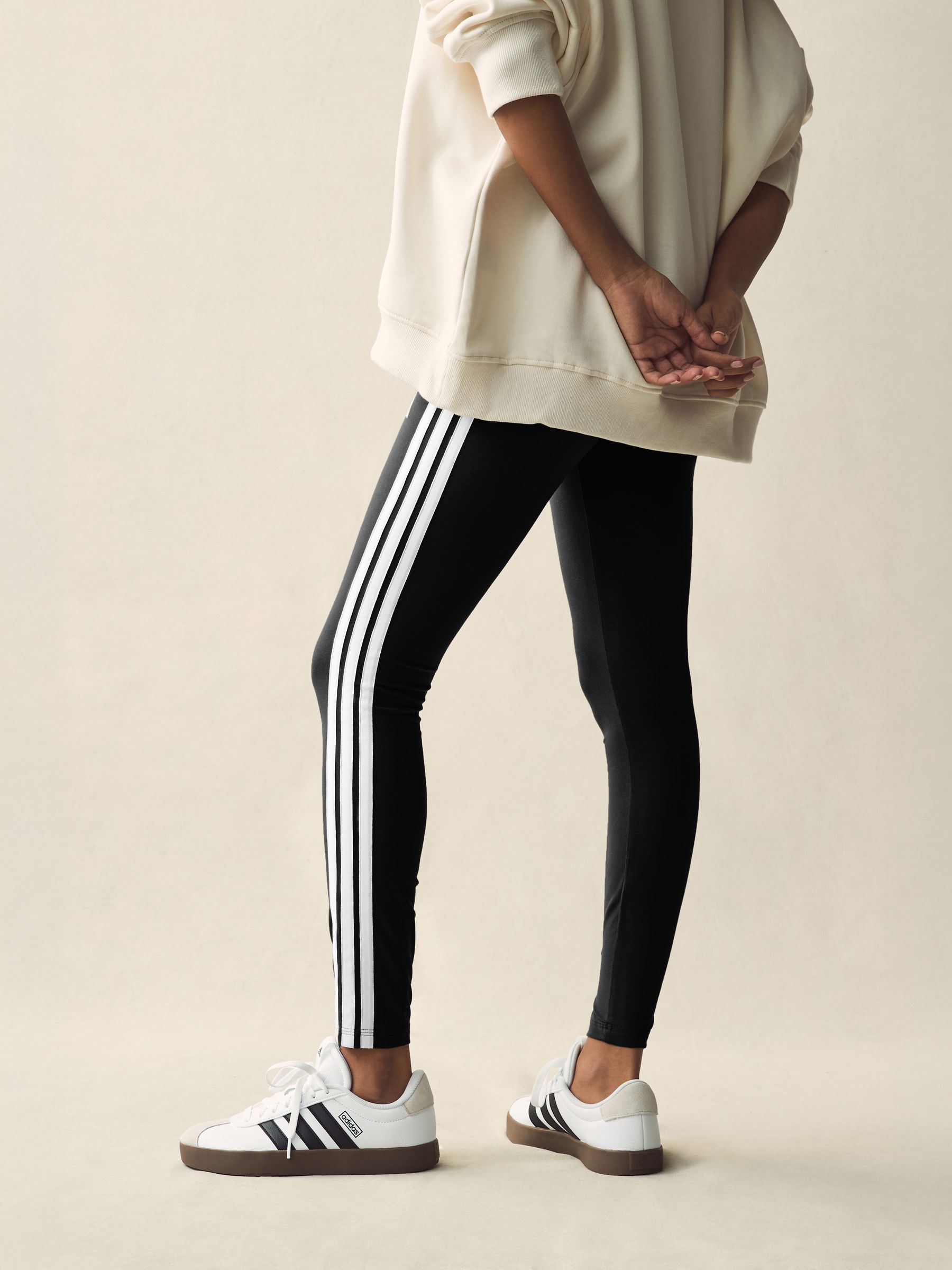 アディダスEssentials 3-Stripes Print Cotton Leggings選択2色 Buy adidas Black White Essentials 3-Stripes Cotton Leggings