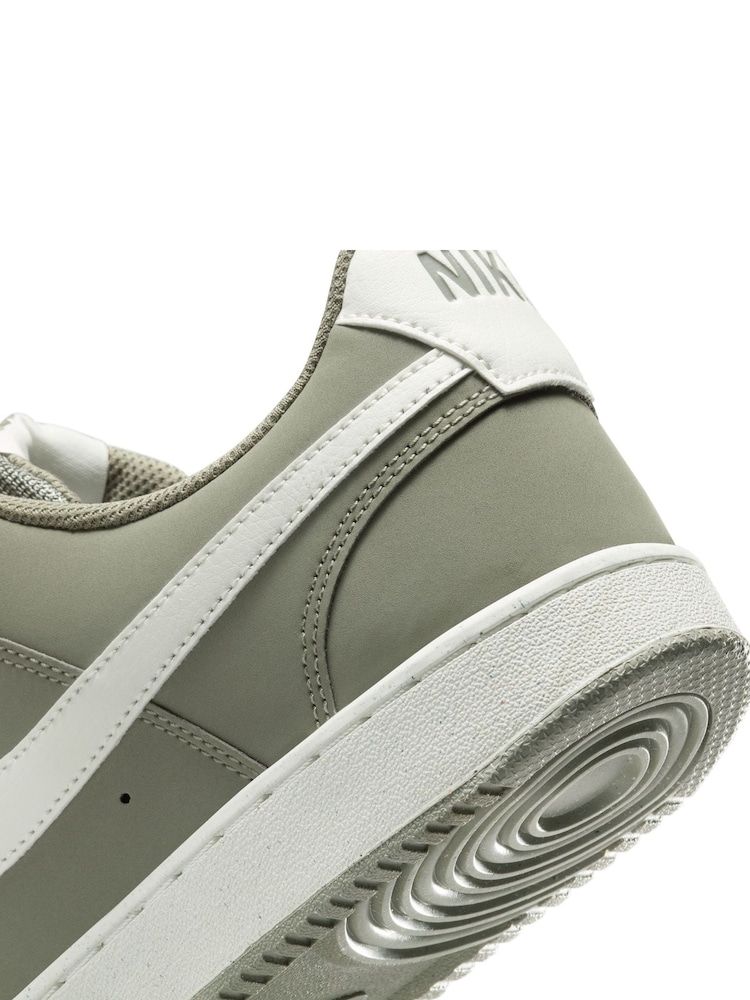 Nike Green/White Court Vision Low Trainers - Image 10 of 10