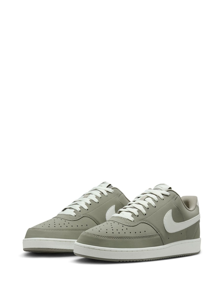 Nike Green/White Court Vision Low Trainers - Image 5 of 10