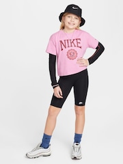 Rosa flamenco - Nike Boxy Varsity Graphic Print T-Shirt - Imagen 6 de 6