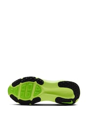 Nike White/Green Vomero 18 Running Trainers - Image 6 of 9