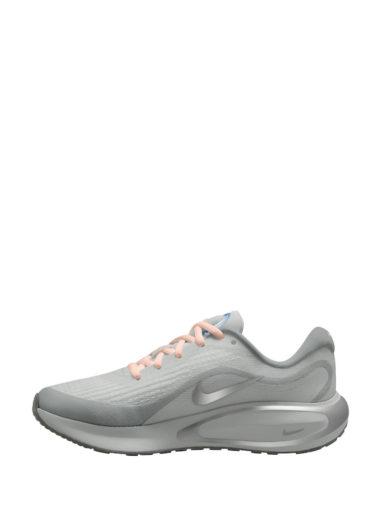 Nike Cream/Blue Journey Run Road Running Trainers - Image 2 of 5