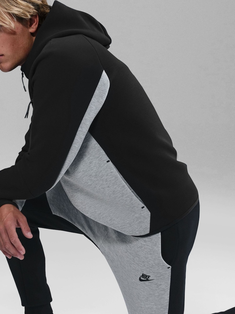أسود/رمادي - بنطلون رياضي صوفي عملي من Nike - صورة 6 من 6