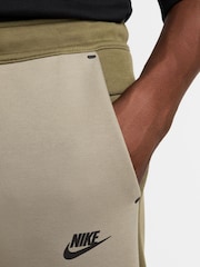 Nike Medium Olive Green Tech Fleece Joggers - Image 4 of 9