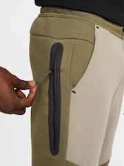Nike Medium Olive Green Tech Fleece Joggers - Image 5 of 9