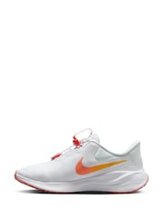 Nike White Revolution 7 EasyOn Easy On/Off Running Trainers - Image 4 of 11