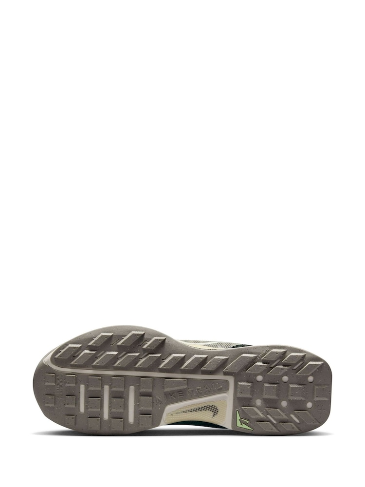Nike Green Juniper Trail 3 Running Trainers - Image 10 of 12