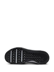 Nike Red MC Trainer 3 Gym Trainers - Image 9 of 11