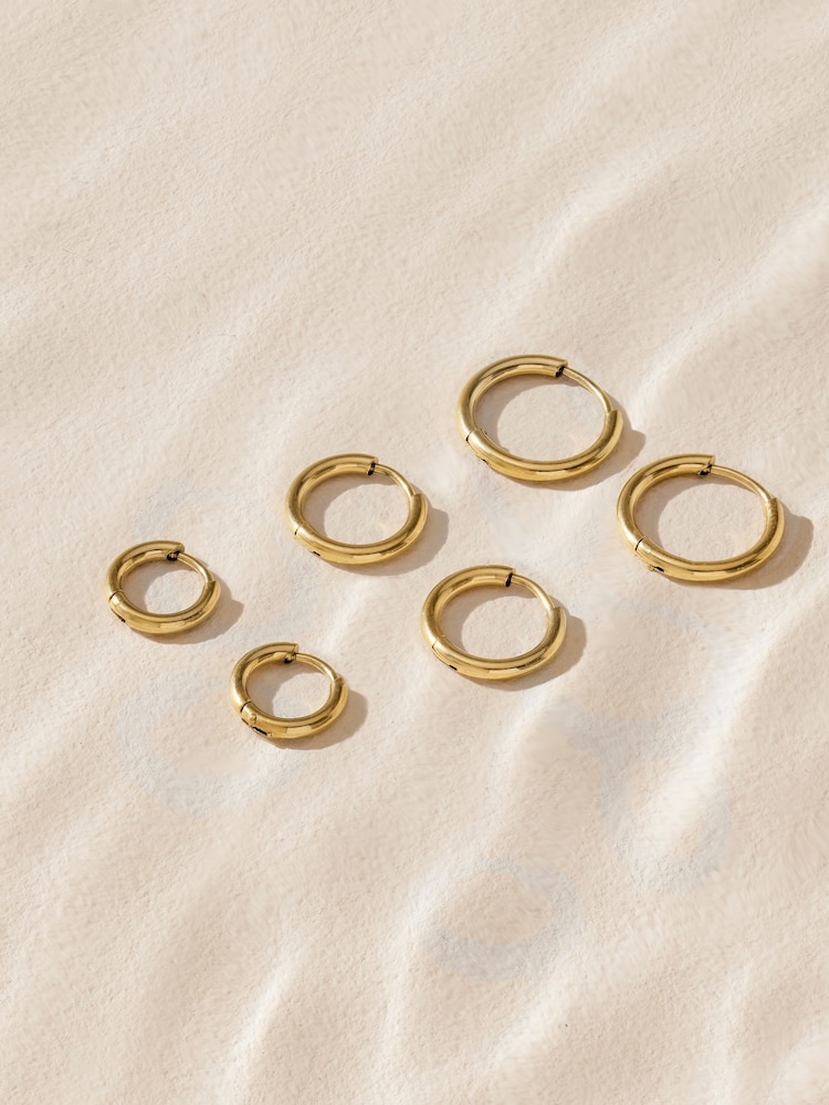 Tonalité d'or - Boucles d'oreilles Huggie Hoop en acier inoxydable 3 Lot - Image 5 of 7