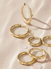 Tonalité d'or - Boucles d'oreilles Huggie Hoop en acier inoxydable 3 Lot - Image 7 of 7