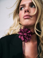 Burgundy Red Corsage Choker Necklace - Image 3 of 6