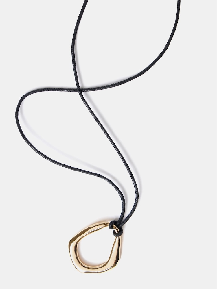 Mint Velvet Gold Tone Leather Necklace - Image 3 of 3 Mint Velvet Gold Tone Leather Necklace - Image 3 of 3