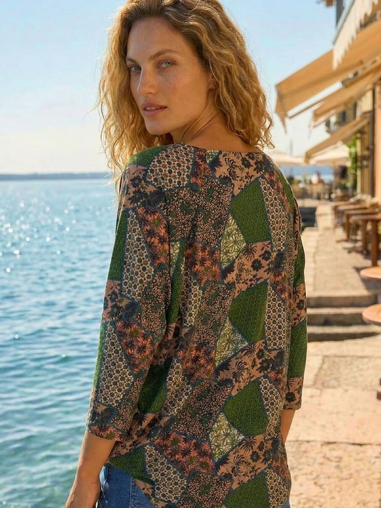 Roman Green Floral Patchwork Stretch Top - Image 2 of 4 Roman Green Floral Patchwork Stretch Top - Image 2 of 4