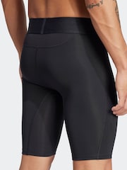 שחור - adidas גרביוני Techfit קצרים - Image 5 of 6