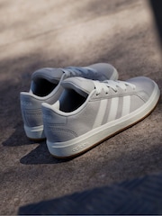 Серый - Кроссовки adidas Grand Court 00-х - Изображение 6 из 17