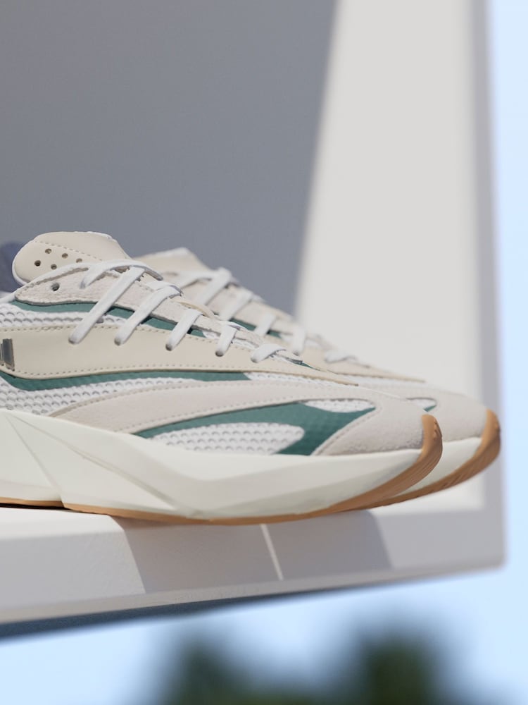Blanco - Zapatillas de deporte Lightblaze de adidas - Imagen 2 de 17 Blanco - Zapatillas de deporte Lightblaze de adidas - Imagen 2 de 17