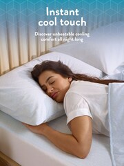 Slumberdown Blue Cool Touch PCM Summer 2 Pillowcases - Image 2 of 9