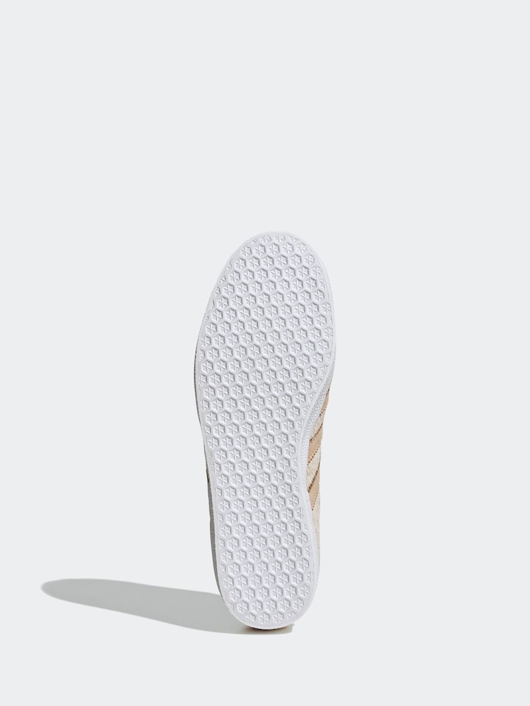 adidas Originals Natural Gazelle Trainers - Image 5 of 8