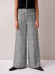 Ro&Zo Black Petite Check Wide Leg Trousers With Wool - Image 2 of 6