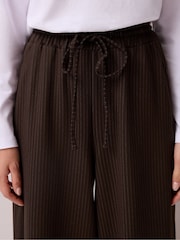 Ro&Zo Brown Pinstripe Wide Leg Joggers - Image 5 of 6