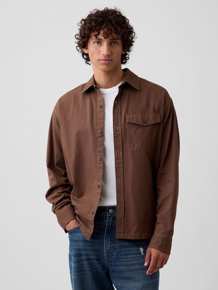 Brūna krāsa - Gap Boxed Fit Twill krekls - Attēls 1 no 5