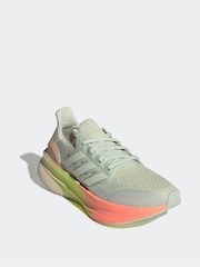 zelena - Športni copati adidas Ultraboost 5 - Slika 15 iz 18