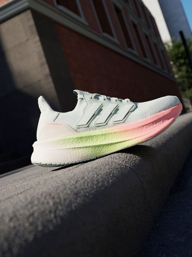 adidas Green Ultraboost 5 Shoes - Image 3 of 18