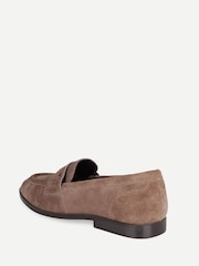 Brun - Off The Hook Sienna Loafers i äkta läder med ruched detalj - Bild 2 av 6