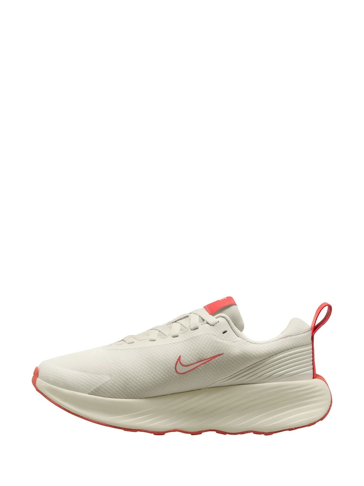 Nike Cream Promina Walking Trainers - Image 2 of 4