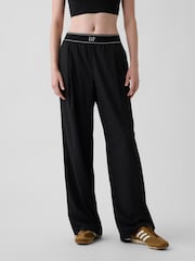 Gap Black Fit Pleated Easy Logo Trousers - Image 1 of 6