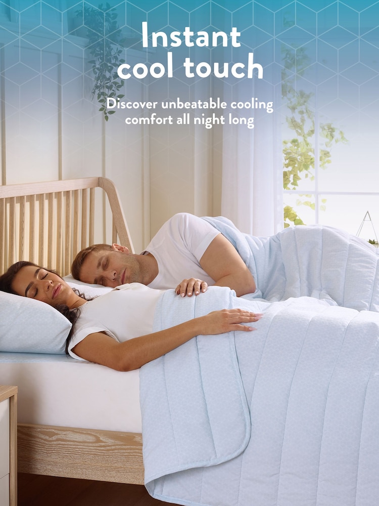 Slumberdown Cool Touch PCM Summer Duvet - Image 2 of 9